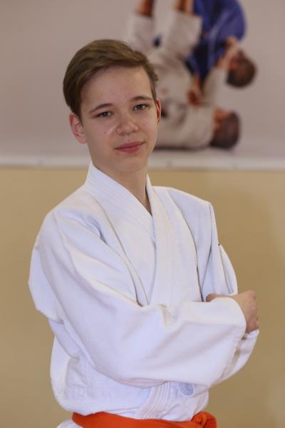 Умнов Иван